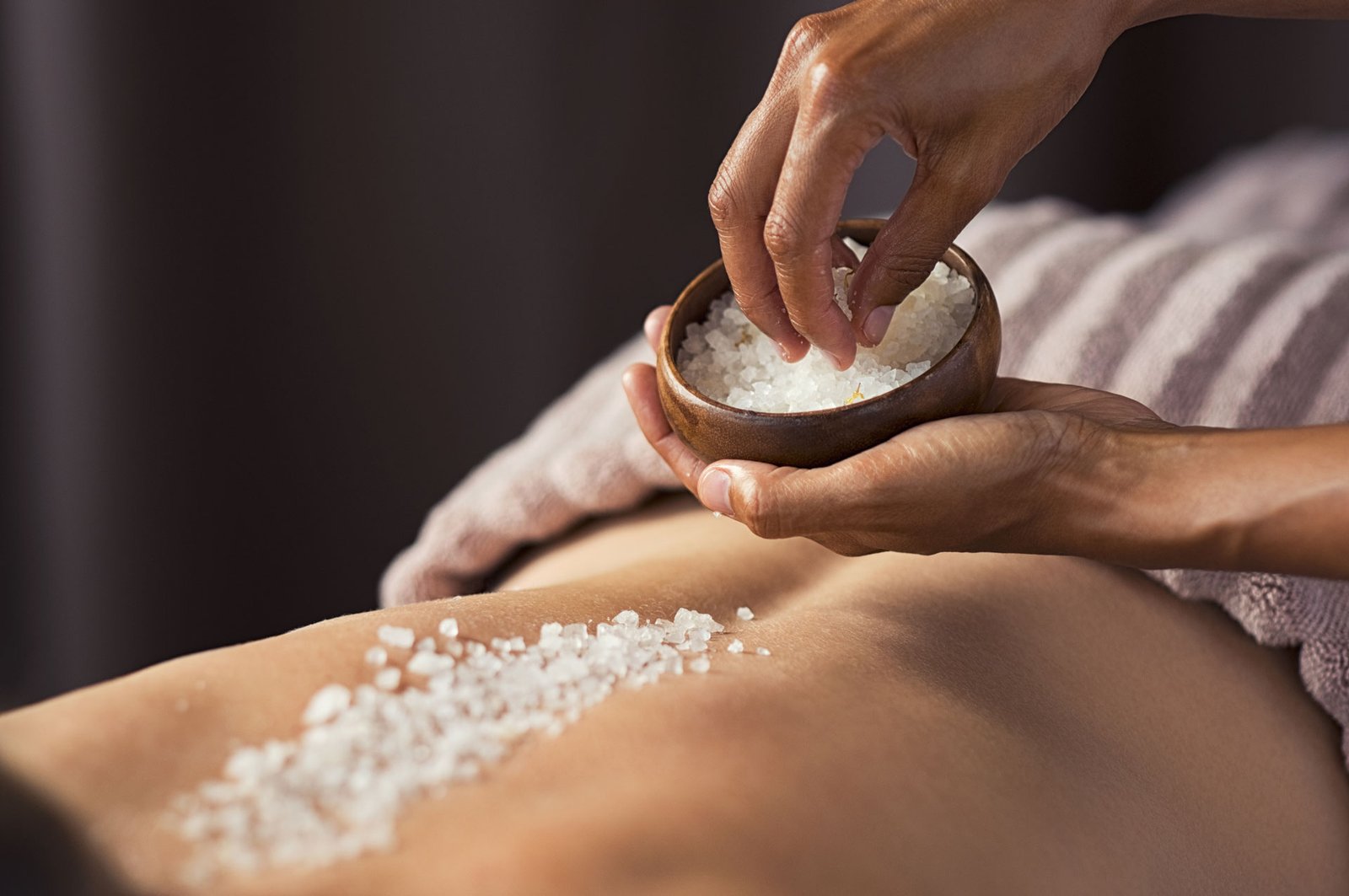 body-scrub-with-salt-at-spa-M9NUCP5.jpg